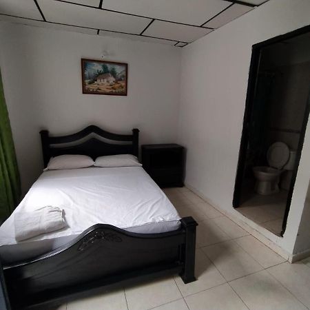 Hotel Andalucia Inn Santa Marta  Luaran gambar