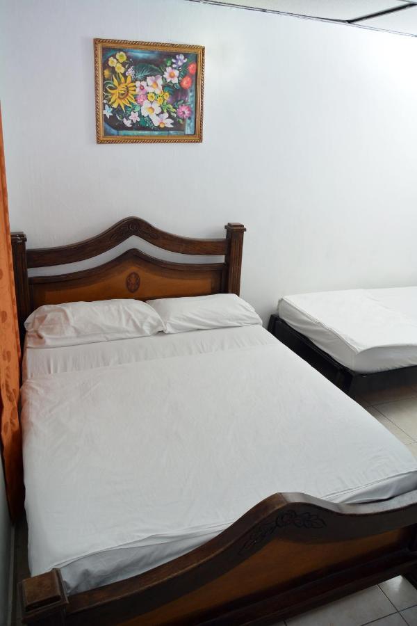 Hotel Andalucia Inn Santa Marta  Luaran gambar