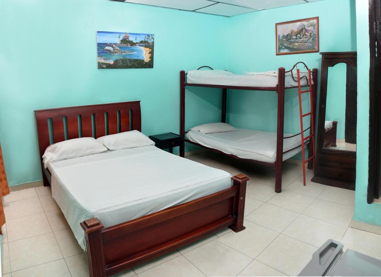 Hotel Andalucia Inn Santa Marta  Luaran gambar