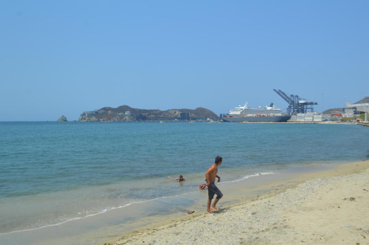 Hotel Andalucia Inn Santa Marta  Luaran gambar